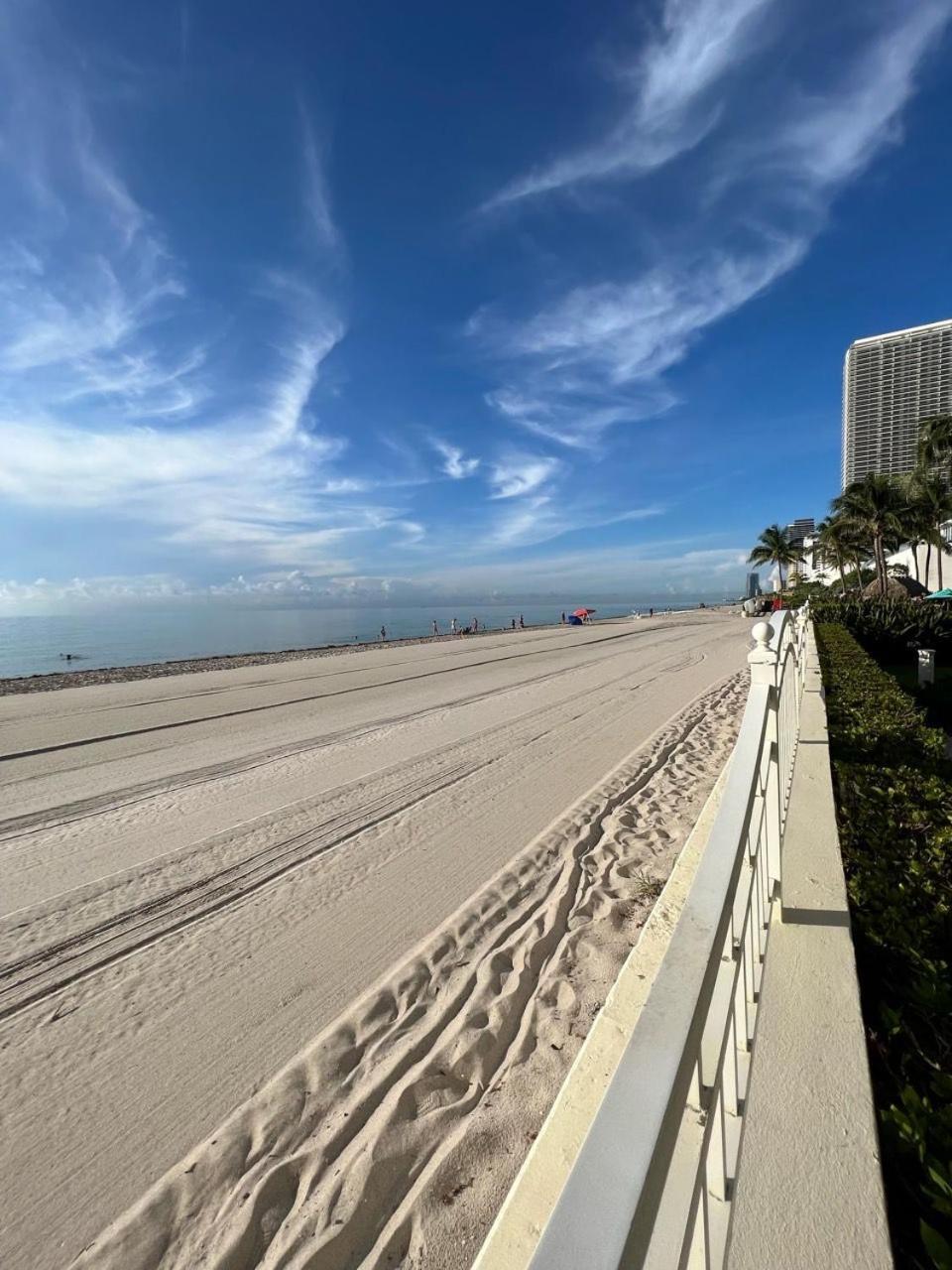 Miami Hollywood Bay View On The Beach 002-1Bvic Exterior photo